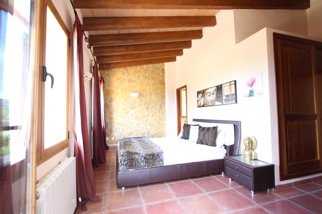 Villa Puerto Adriano El Toro  Habitación foto